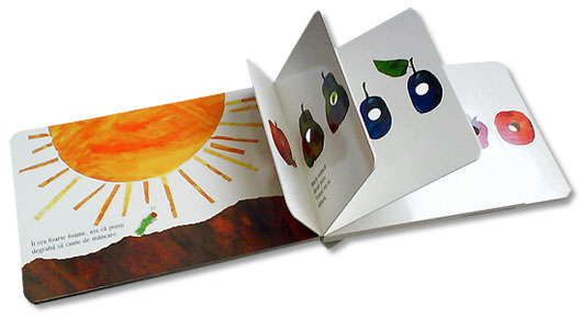 Omida mancacioasa, de Eric Carle - carte cu pagini cartonate si decupate