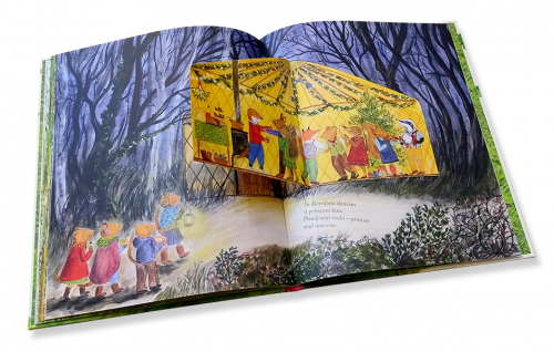 Padurea lui Soricel - carte ilustrata, cu clapete, poveste pentru copii despre anotimpuri, natura si prietenie